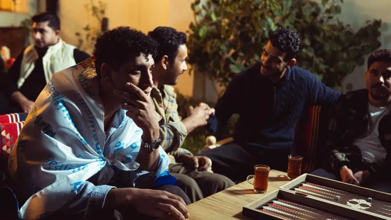 Dice, Tea, and Zero Screens: The Turkish Game Café Is America's New Favorite Hangout